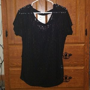 Maurices top